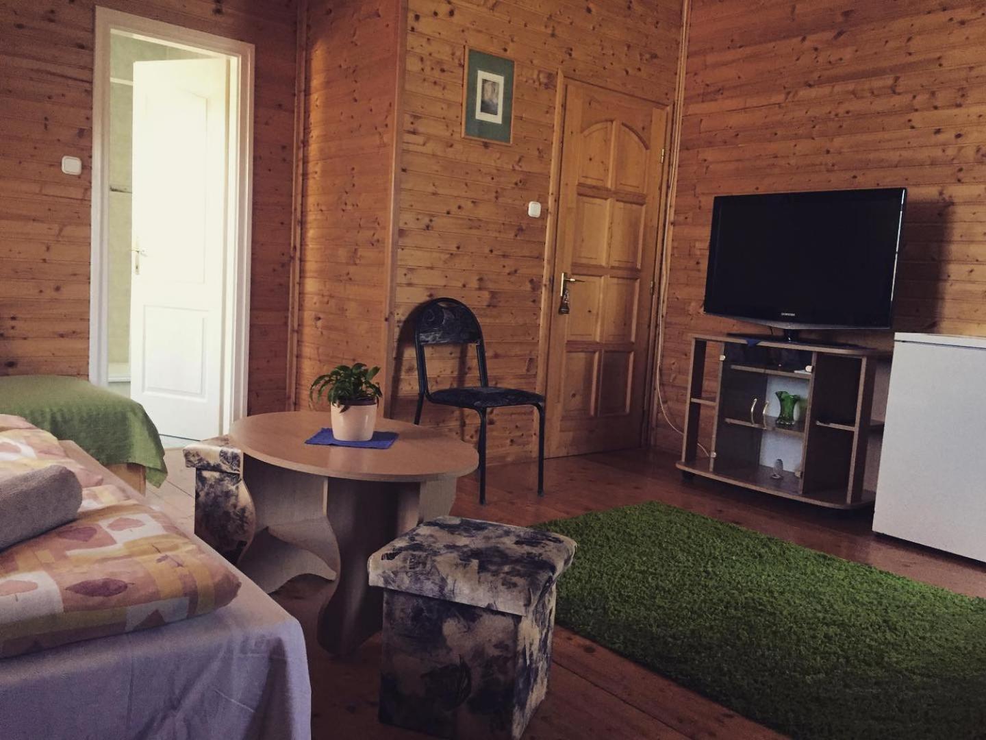 Hubertus Vendégház Parád Esterno foto